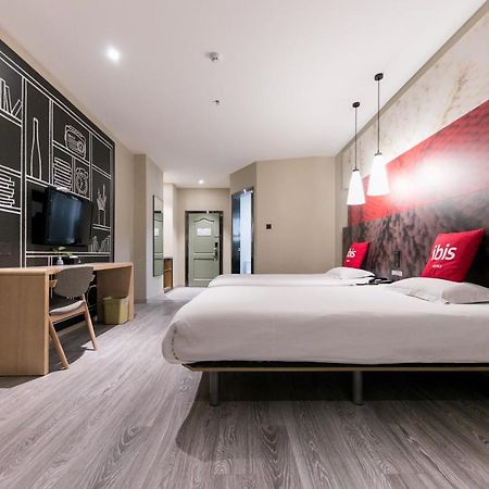 Ibis Nantong Qingnian Hotell Exteriör bild