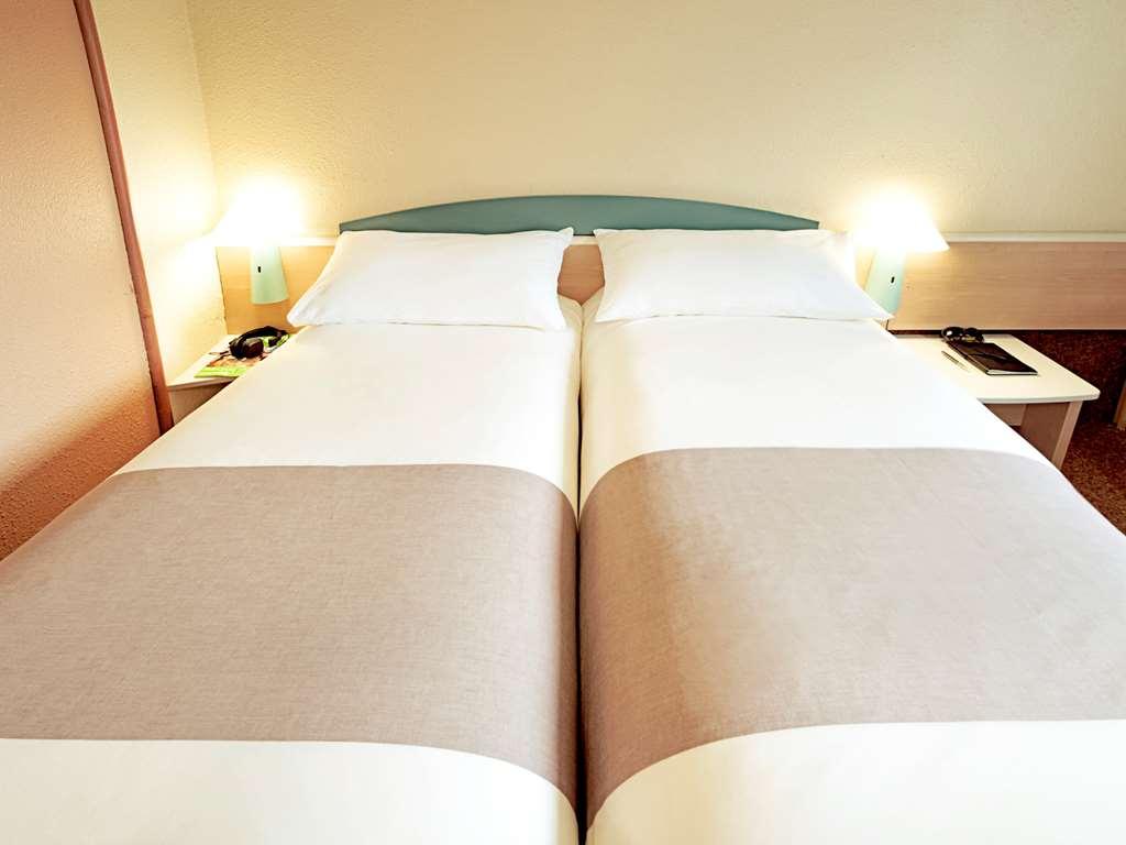 Ibis Nantong Qingnian Hotell Rum bild