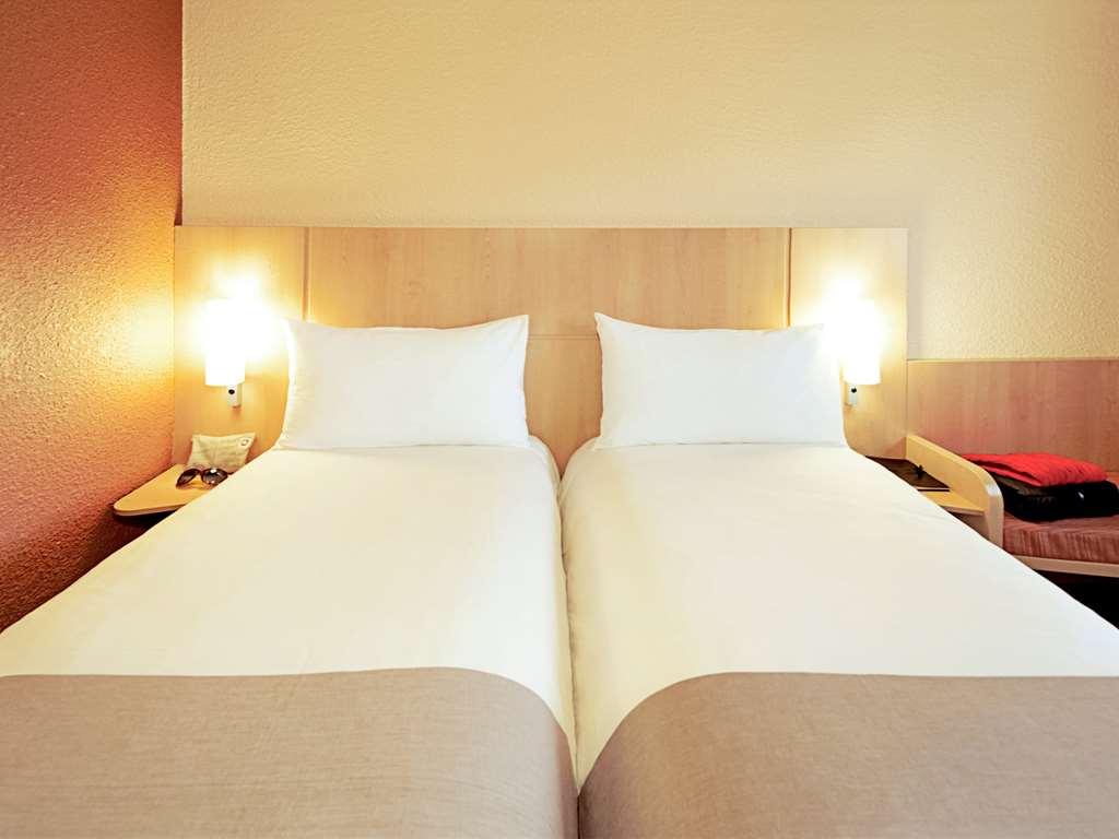 Ibis Nantong Qingnian Hotell Rum bild