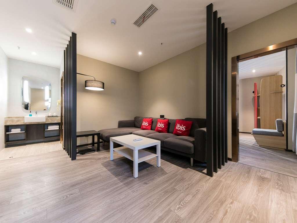Ibis Nantong Qingnian Hotell Rum bild