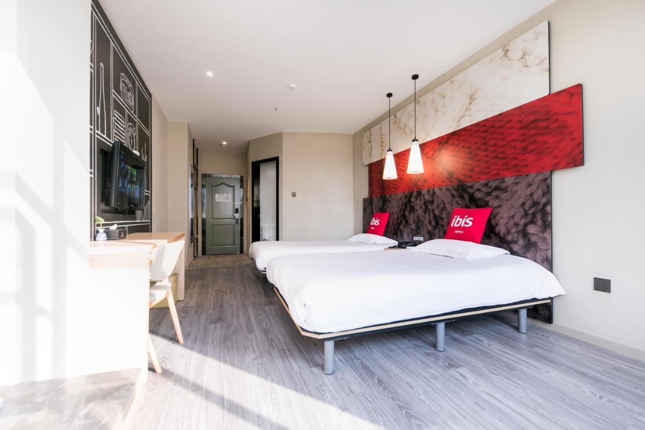 Ibis Nantong Qingnian Hotell Exteriör bild