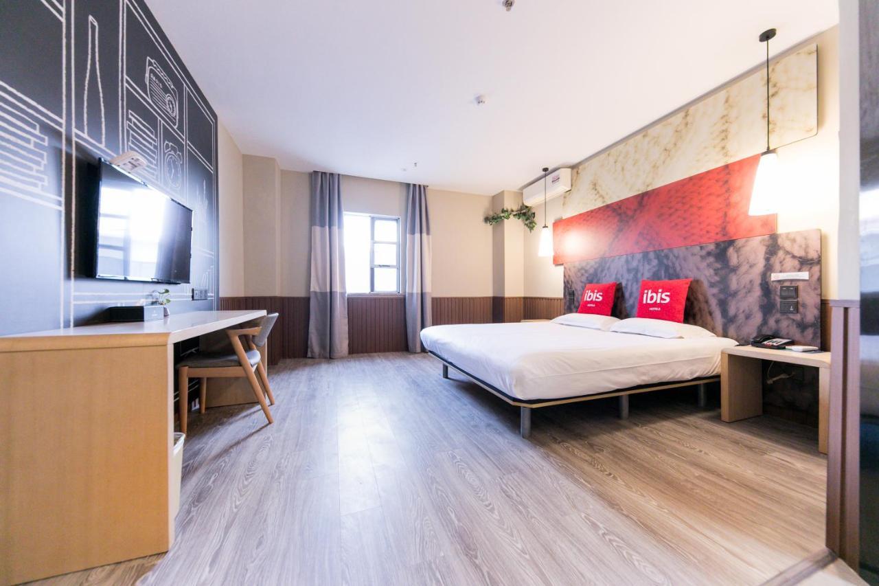 Ibis Nantong Qingnian Hotell Exteriör bild