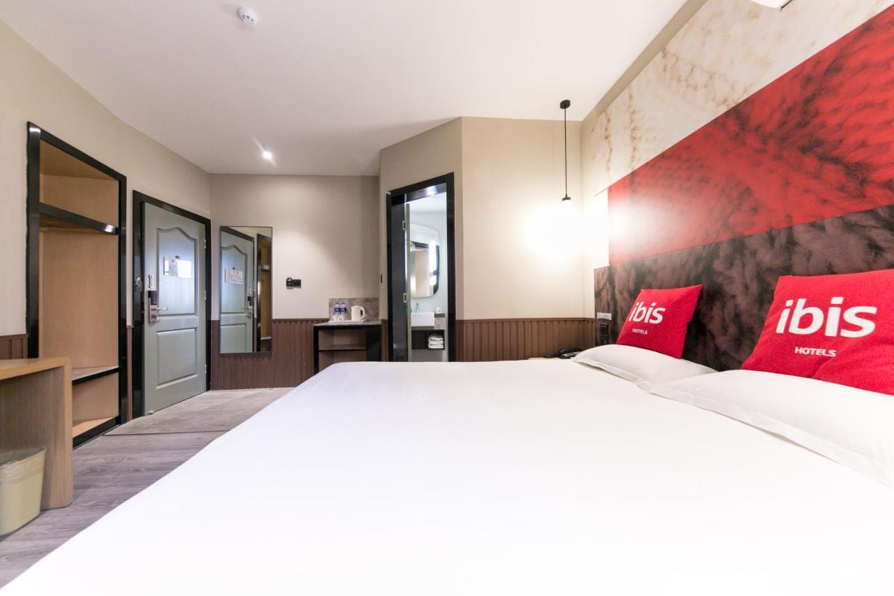 Ibis Nantong Qingnian Hotell Exteriör bild