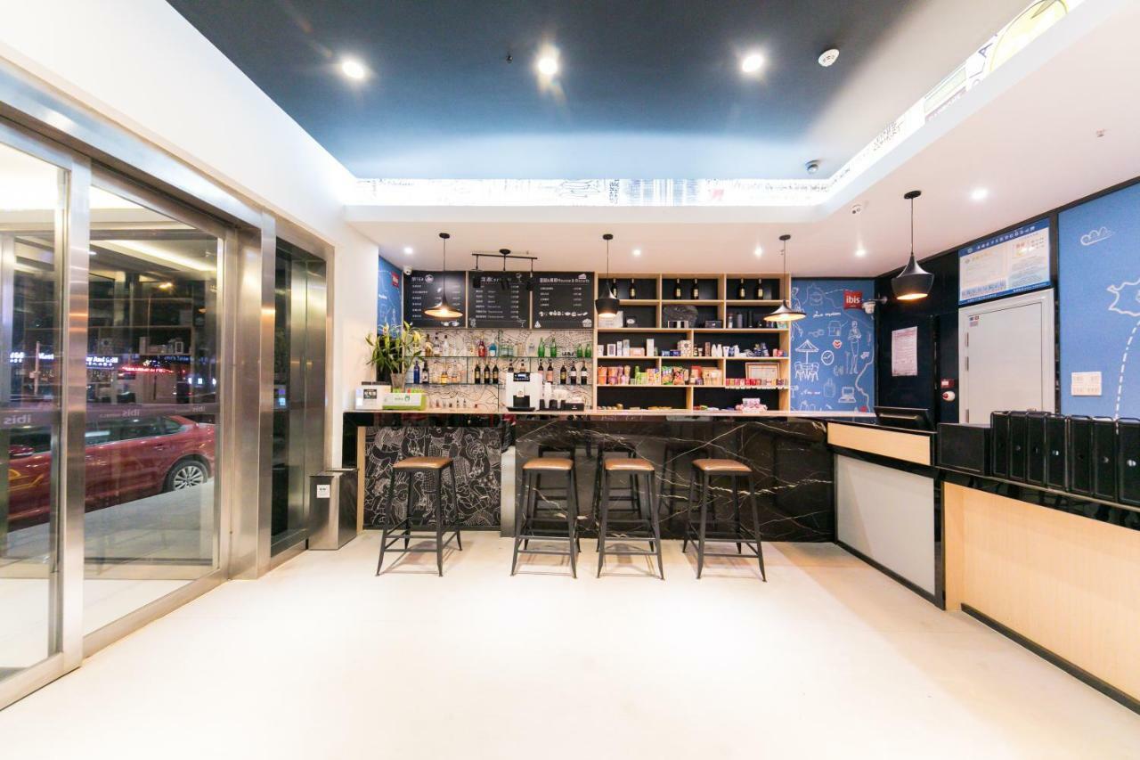 Ibis Nantong Qingnian Hotell Exteriör bild